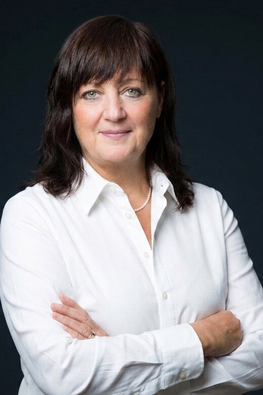 Micaela Bertrandt | AZO LIQUIDS GmbH